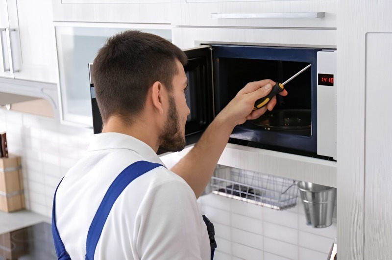 Buld-in Microwave Repair in South Miami